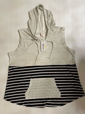 LuLaRoe Brittany Hooded Tank Too Sleeveless Hooded Kangaroo Pocket Relaxed Fit